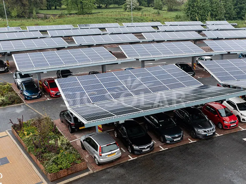 Pemasangan Rak Carport 700KW Solar Parking Di Kenya